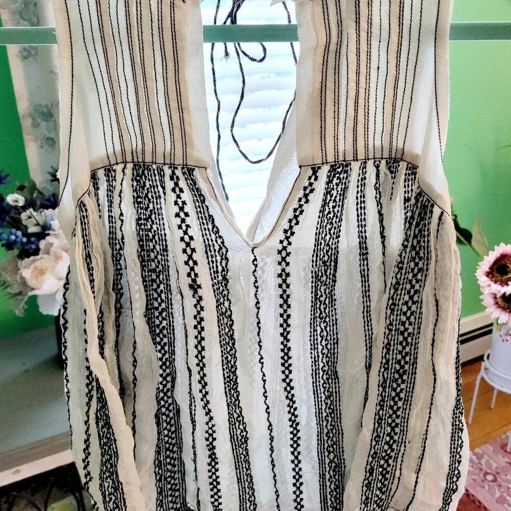 Free People Boho Top - Picture 2 of 10